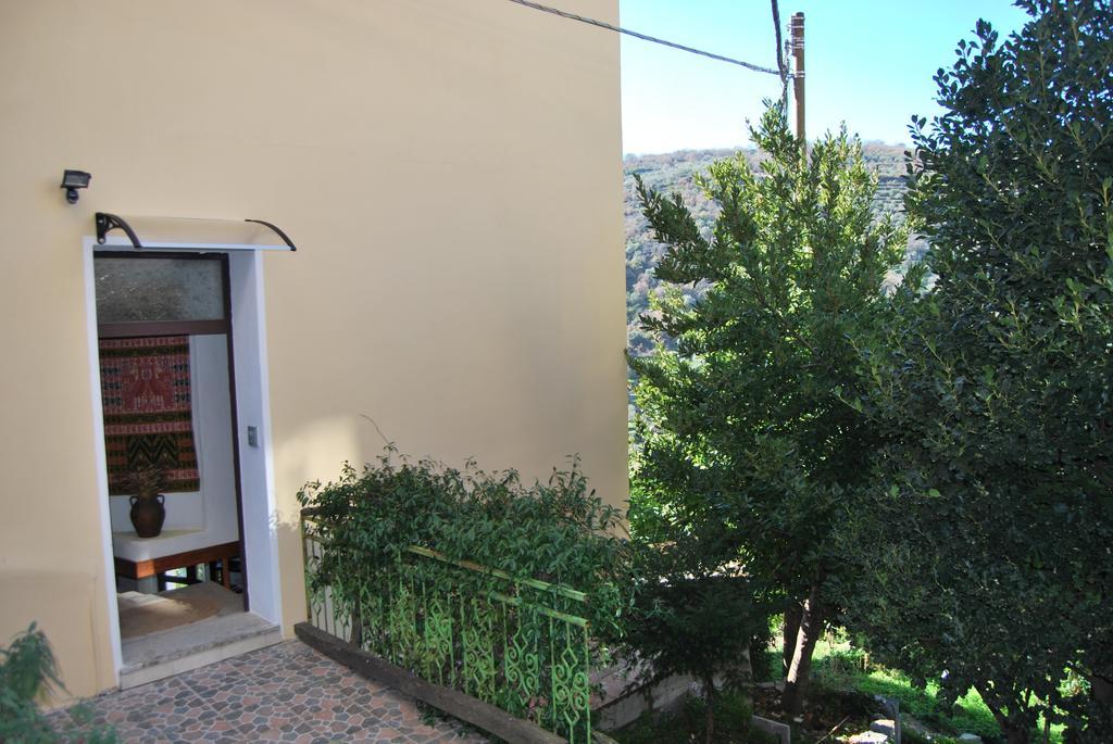 B&B Baddesalighes Bolotana Exterior foto